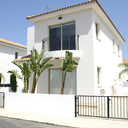 Palm Tree Villas โปรทาราส ภายนอก รูปภาพ