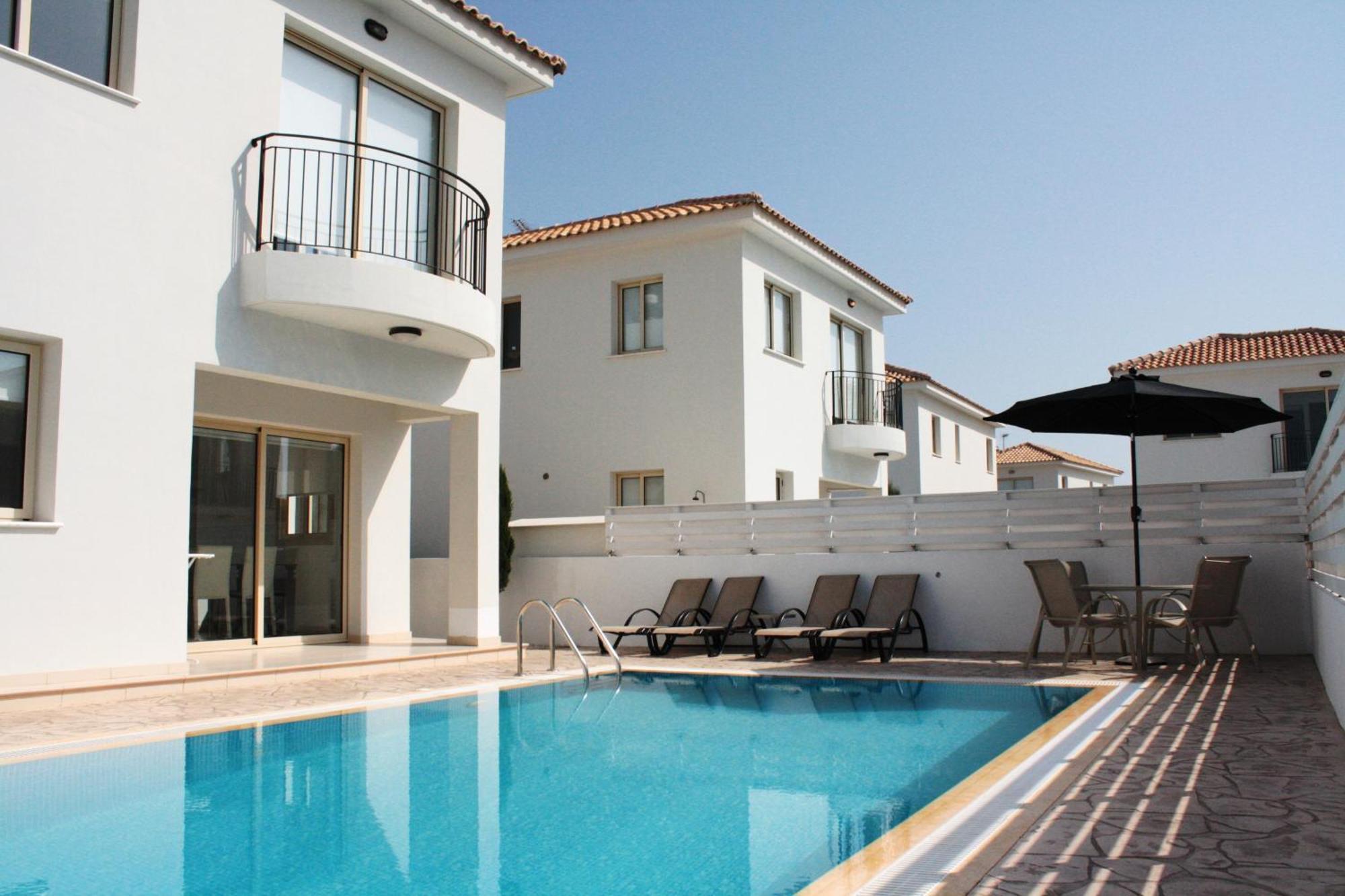 Palm Tree Villas โปรทาราส ภายนอก รูปภาพ