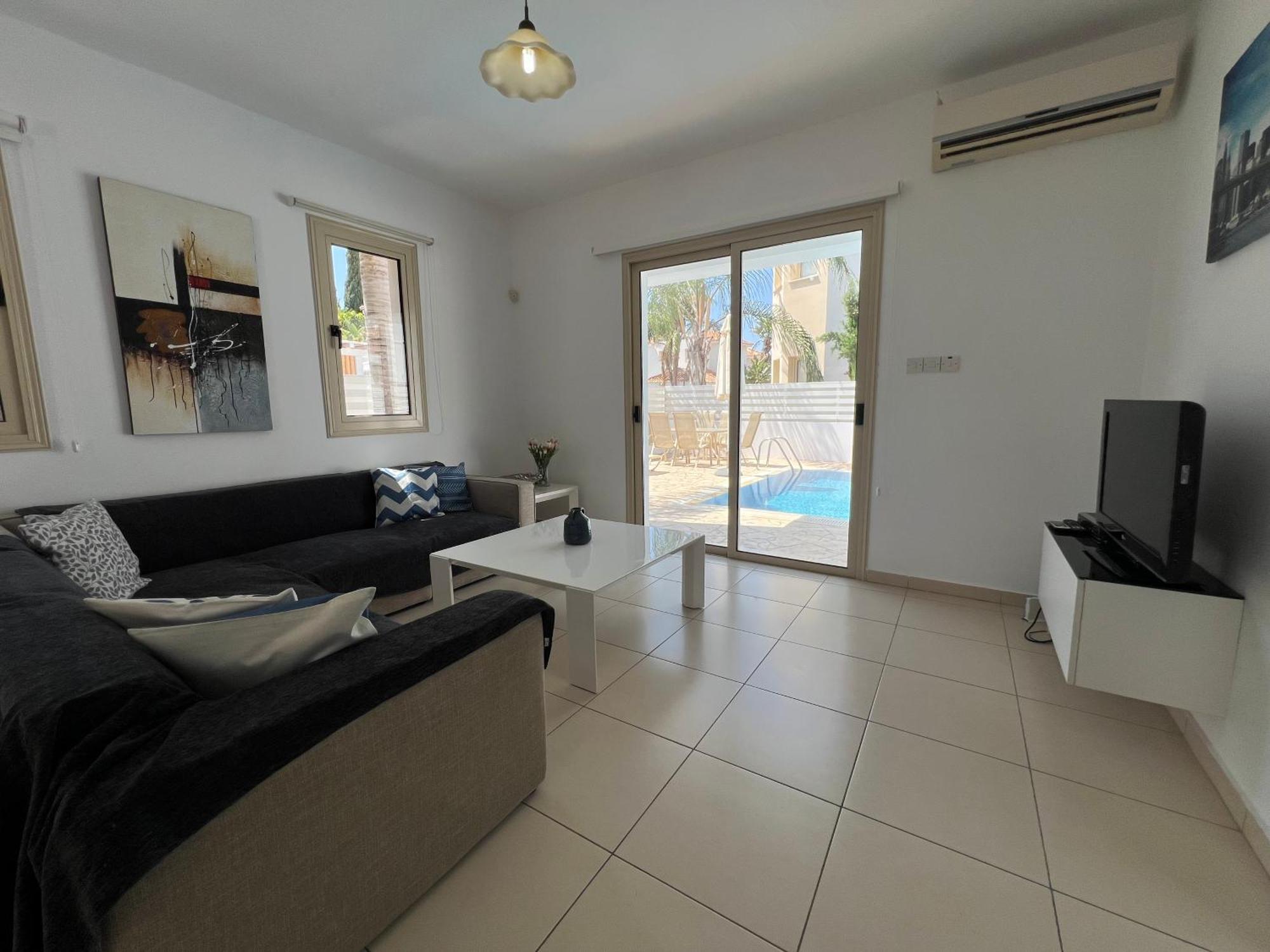 Palm Tree Villas โปรทาราส ภายนอก รูปภาพ