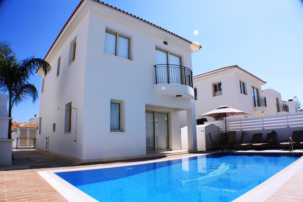 Palm Tree Villas โปรทาราส ห้อง รูปภาพ